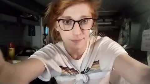 LesleyGumGrass- The Boring Trans girl online show from 01.28.25