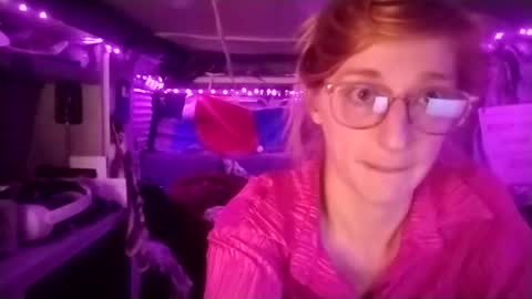 LesleyGumGrass- The Boring Trans girl online show from 02.14.25