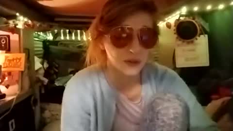 LesleyGumGrass- The Boring Trans girl online show from 12.04.25