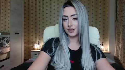 leslie_secret online show from 12.09.24