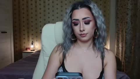leslie_secret online show from 01.20.25