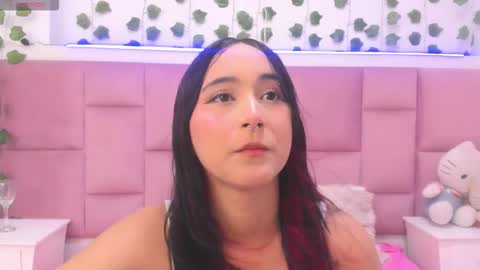 Snapshot of lesliecute69 chatting on 03.01.26 leslie online show from 03.01.26