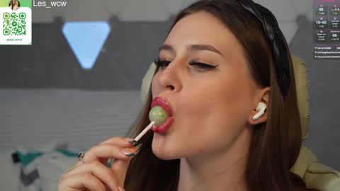 LeslieKorfs online show from 01.27.25