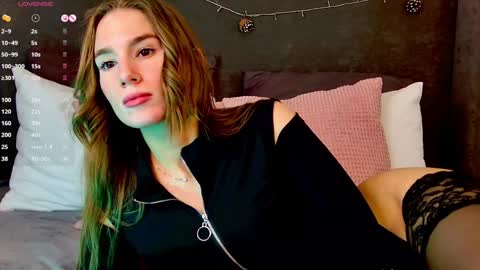 Leslie online show from 12.27.24