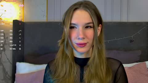 Leslie online show from 01.08.25