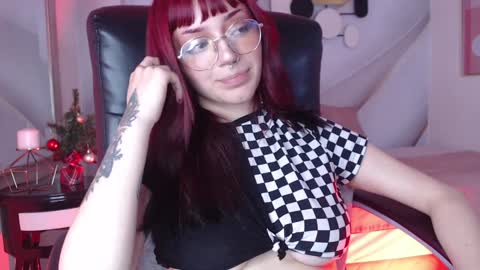 Less  online show from 12.08.24