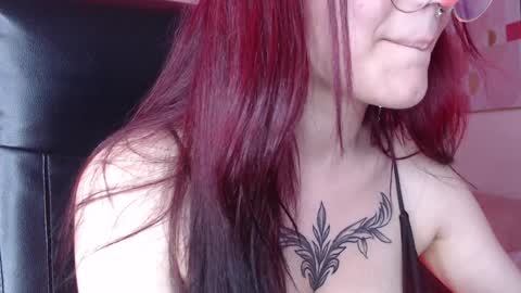 Less  online show from 12.08.24