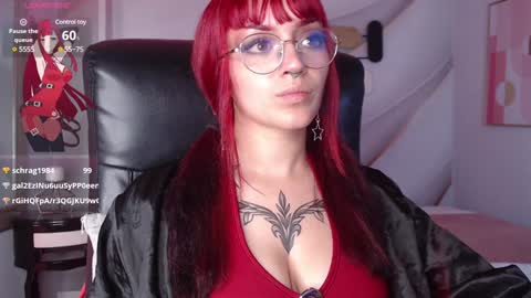 Less  online show from 01.04.25