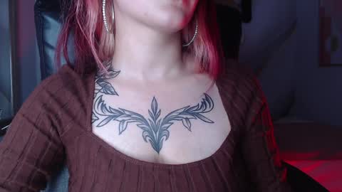 Less  online show from 01.15.25