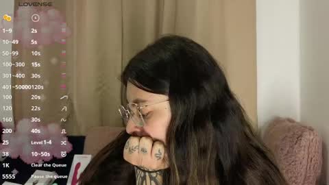 lessliee online show from 04.27.26