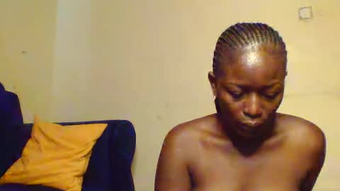 Snapshot of letecia557422 chatting on 03.10.25 Letecia557422 online show from 03.10.25