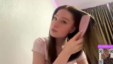 Kate online show from 09.13.25