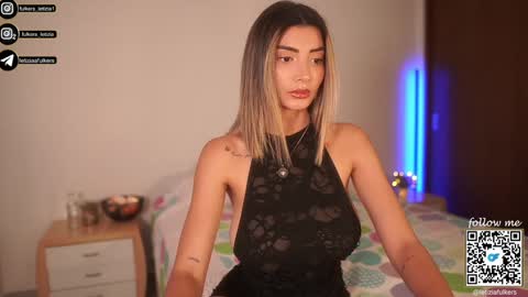 Letizia Fulkers online show from 11.13.25