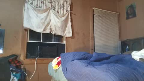 Snapshot of letsdoit69n chatting on 10.23.25 letsdoit69n online show from 10.23.25