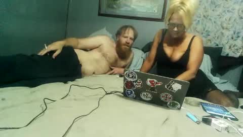 letsgetdirty1981 online show from 12.16.24