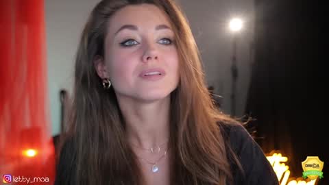 Snapshot of lettymoa chatting on 12.18.25 Letty Moa - IG direct letty moa online show from 12.18.25