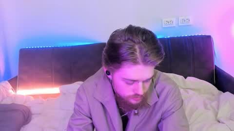 Snapshot of lev_miller chatting on 03.09.26 lev_miller online show from 03.09.26