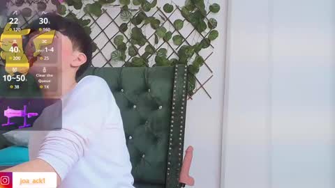 Levi  online show from 01.20.25