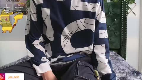 Levi  online show from 01.25.25