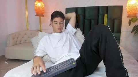 LevySteven online show from 11.14.25