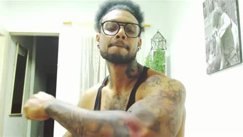 Lewis Strong online show from 02.09.25