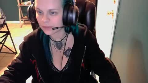 Snapshot of lexa_fate chatting on 01.10.25 lexa_fate online show from 01.10.25