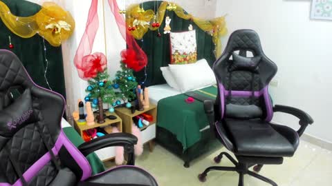 LexaDeRuso online show from 12.31.24