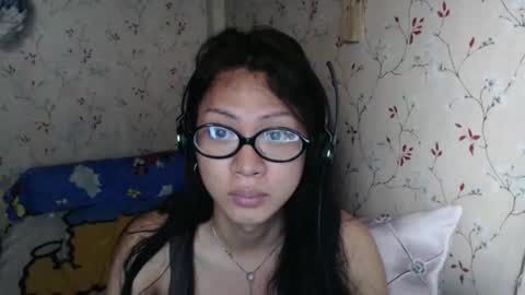 Hev Lexi online show from 04.18.26