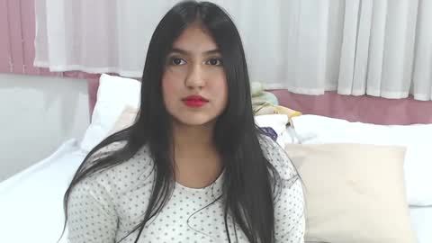 Snapshot of lexi_bloom chatting on 01.15.25 Gabrielle online show from 01.15.25