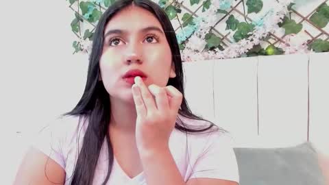 Gabrielle online show from 11.22.25