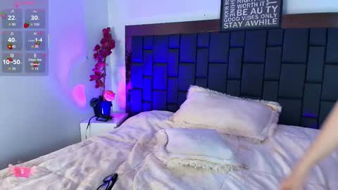 Lexi Howard  online show from 01.07.26