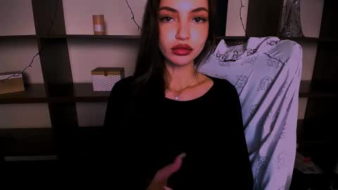 Alexia online show from 12.18.24