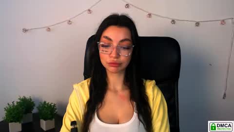 Alexia online show from 04.25.26