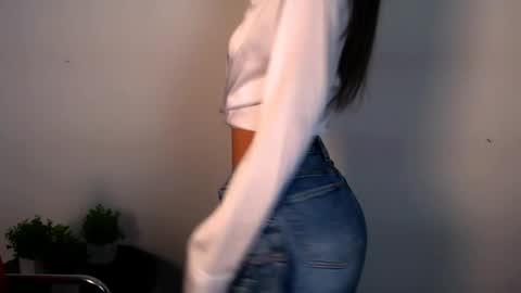 Alexia online show from 05.30.26