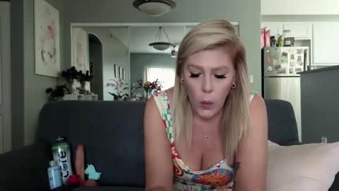 Lexi online show from 09.17.25