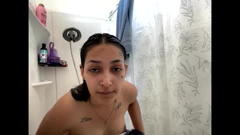 Snapshot of lexiaguirre4 chatting on 02.28.25 lexiaguirre4 online show from 02.28.25