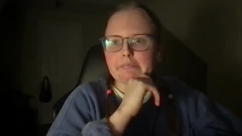 Snapshot of lexielilacs chatting on 02.17.25 lexie online show from 02.17.25