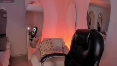 Lexie  online show from 03.10.26