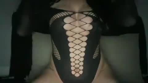 Snapshot of lexiex3lucero chatting on 06.15.26 Lexieexx3 online show from 06.15.26