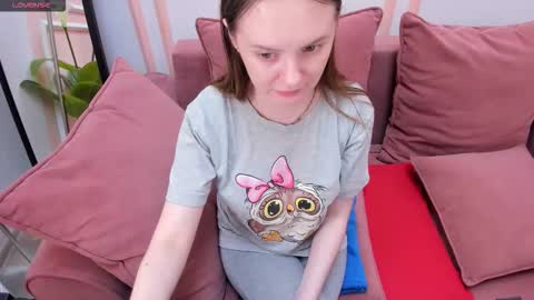 Snapshot of lexihoward chatting on 10.01.25 Lexi online show from 10.01.25