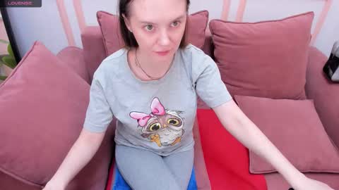 Snapshot of lexihoward chatting on 10.21.25 Lexi online show from 10.21.25