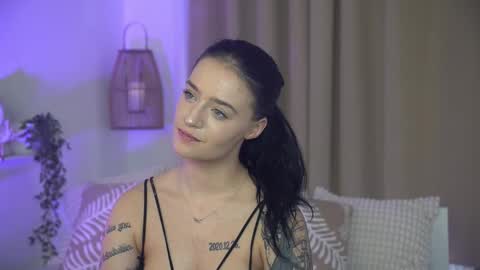 LexiiDarling online show from 11.17.25