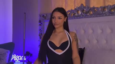 LexyBanks online show from 02.17.26