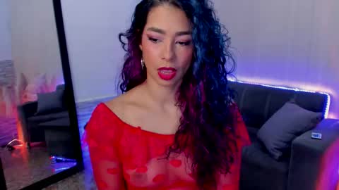 Snapshot of lexy_fox2 chatting on 09.21.25 Lexy online show from 09.21.25