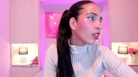 L I A  online show from 09.24.25