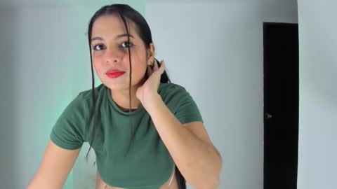 Leya online show from 03.18.26