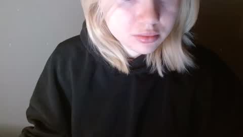 Leyla online show from 02.18.26