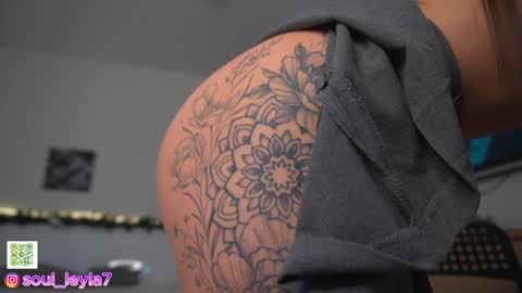 Leyla ly Ill be here Tuesday Thursday Friday Saturday Sunday online show from 12.05.24