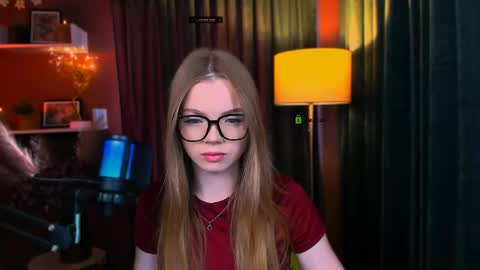 leyla_sexi online show from 04.22.26