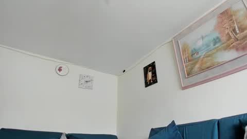 Leyna online show from 09.30.25